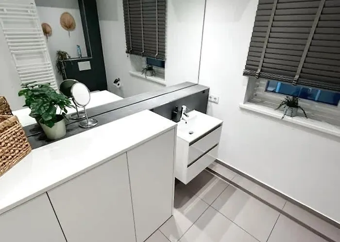 Spacious For 12 In Appartement *